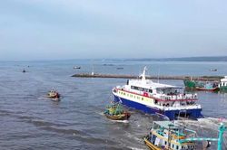 Bảo đảm an toàn giao thông tuyến biển, đảo