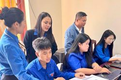 Tập huấn nghiệp vụ số h&oacute;a, đối khớp dữ liệu đất đai, d&acirc;n cư cho c&aacute;c đội h&igrave;nh 'M&ugrave;a h&egrave; số'