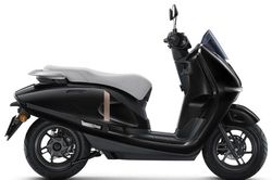 Thị trường xe máy điện 2026: Cuộc đua công nghệ và đợt giảm giá kỷ lục từ Honda, VinFast