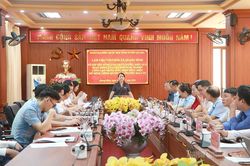 Đoàn ĐBQH tỉnh khảo sát hoạt động các đơn vị sự nghiệp công lập tại xã Quang Bình