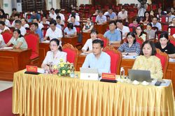 Nhận diện, kỹ năng đấu tranh, phản bác với thông tin xấu, độc và các quan điểm sai trái trên internet và mạng xã hội