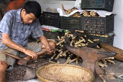 Gặp dân cùng tìm giải pháp