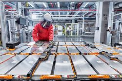 Cơn sốt AI, b&aacute;n dẫn, xe điện đẩy gi&aacute; loạt kho&aacute;ng sản chiến lược