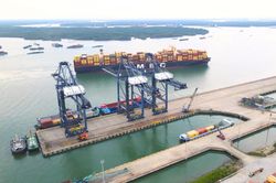 Cảng SSIT đạt mốc sản lượng 1 triệu TEU, sẵn sàng đón tàu 250.000 DWT
