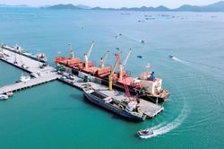 Khánh Hòa phát triển hệ sinh thái cảng biển, logistics, hướng tới cảng biển đặc biệt