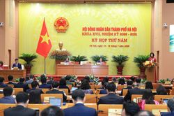 Cử tri đ&aacute;nh gi&aacute; cao những quyết s&aacute;ch của th&agrave;nh phố