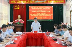 Ban Văn hóa - Xã hội, HĐND tỉnh giám sát việc thực hiện chính sách người có công tại xã Lý Quốc
