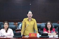 Đưa chính sách sớm đến với đồng bào DTTS và miền núi