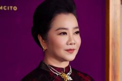 Bất ngờ thân thế người đóng mẹ ruột Nam Phương Hoàng hậu trong phim có Hà Tăng