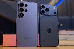 Thị trường smartphone thu hẹp, Apple b&aacute;m s&aacute;t ng&ocirc;i vương của Samsung