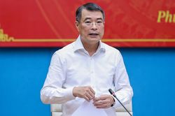 Thủ tướng: Trung ương kh&ocirc;ng c&oacute; chủ trương sắp xếp lại x&atilde;, phường tr&ecirc;n diện rộng
