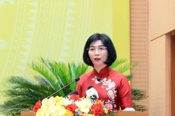 HĐND th&agrave;nh phố H&agrave; Nội xem x&eacute;t ban h&agrave;nh những quyết s&aacute;ch đ&uacute;ng, tr&uacute;ng, khả thi v&agrave; tổ chức thực hiện hiệu quả cao