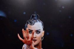 Học trò Khánh Thi được Liên đoàn Dancesport thế giới vinh danh