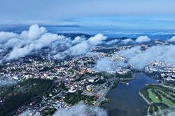 L&acirc;m Đồng ph&aacute;t động phong tr&agrave;o thi đua hướng tới mục ti&ecirc;u tăng trưởng bền vững '2 con số' giai đoạn 2026-2030