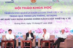 Xây dựng Luật Thiết bị y tế: Chính sách phải bắt nguồn từ thực tiễn, lấy người bệnh làm trung tâm