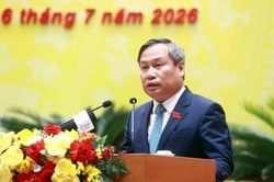 Chủ tịch Hà Nội cam kết tháo gỡ các điểm nghẽn về đầu tư, hạ tầng và quản lý đô thị