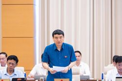 Nghi&ecirc;n cứu đưa chuy&ecirc;n gia, lao động chất lượng cao đi l&agrave;m việc ở nước ngo&agrave;i