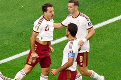 Ph&aacute;p 0-2 T&acirc;y Ban Nha: H&agrave;ng thủ thảm họa
