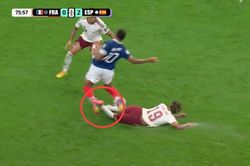 Pha vào bóng gây tranh cãi của Yamal với Mbappe