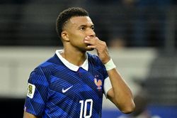 Ph&aacute;p lỡ hẹn với kỳ t&iacute;ch World Cup của Brazil v&agrave; Đức