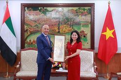 Tăng cường kết nối văn hóa, du lịch với UAE