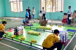 Ươm mầm đam mê công nghệ cho học sinh