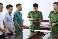 Bắt một trưởng phòng ở Thái Nguyên liên quan đường dây cá độ hơn 900 tỉ đồng
