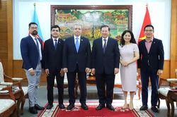 Mở rộng giao lưu văn hóa Việt Nam - Azerbaijan qua nghệ thuật, điện ảnh
