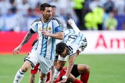 Cơ hội chia đều cho cả Anh v&agrave; Argentina