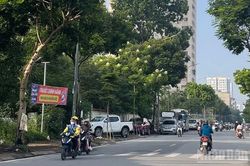 Thời tiết ngày 15/7: Bắc Bộ ngày nắng nóng, Nam Bộ có mưa rào và dông