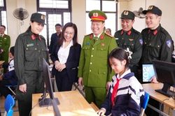 'Chương tr&igrave;nh Bệ ph&oacute;ng tin học': Gieo c&ocirc;ng nghệ, gặt niềm tin