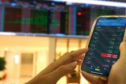 Chứng kho&aacute;n ng&agrave;y 15/7: Cổ phiếu vốn h&oacute;a lớn suy yếu, VN-Index mất gần 25 điểm