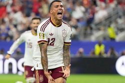 Kết quả bóng đá World Cup 2026: Tây Ban Nha 2-0 Pháp: Lamine Yamal tiếp tục 'gieo sầu' cho Mbappé, La Roja hiên ngang vào Chung kết