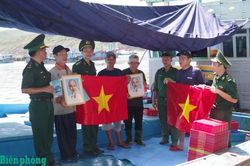 Tăng cường tuy&ecirc;n truyền, củng cố &yacute; thức chấp h&agrave;nh ph&aacute;p luật cho nh&acirc;n d&acirc;n khu vực bi&ecirc;n giới