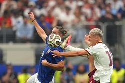 Trực tiếp bán kết World Cup 2026 Pháp vs Tây Ban Nha 0-1 (hiệp 1): Oyarzabal mở tỷ số