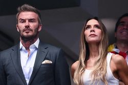Nhà Beckham, chàng thơ nước Pháp gây sốt khán đài VIP trận Pháp - Tây Ban Nha