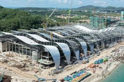 Cận cảnh đại c&ocirc;ng trường Trung t&acirc;m Hội nghị APEC trước ng&agrave;y về đ&iacute;ch