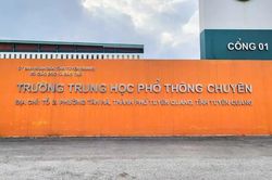 Vụ 147 điểm 10 Toán: Khởi tố Hiệu trưởng Trường THPT Chuyên Tuyên Quang