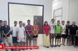 Đột kích nhà nghỉ, bắt quả tang nhóm đối tượng 'bay lắc' tập thể