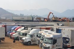 Thiếu t&agrave;i xế container, chuỗi vận tải đối mặt nguy cơ đứt g&atilde;y