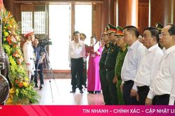 L&atilde;nh đạo Trung ương, tỉnh H&agrave; Tĩnh d&acirc;ng hương tưởng niệm Chủ tịch Hồ Ch&iacute; Minh, tri &acirc;n c&aacute;c anh h&ugrave;ng liệt sĩ