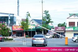 Tháo gỡ khó khăn, đảm bảo lộ trình thu phí giữ xe không sử dụng tiền mặt ở Hà Tĩnh