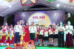 Dấu mốc hoàn thiện hệ thống cộng đồng người Việt tại Lào