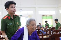 K&ecirc;u gọi cung cấp th&ocirc;ng tin liệt sỹ, nhanh ch&oacute;ng ho&agrave;n th&agrave;nh lấy mẫu ADN th&acirc;n nh&acirc;n