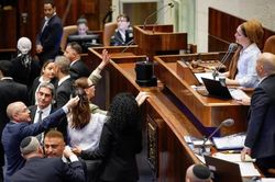 Israel dậy sóng vì luật bảo vệ hàng chục nghìn người trốn nghĩa vụ quân sự