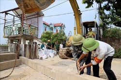 Hà Nội: Chủ động bảo vệ đê Đô Tân trước những tình huống lũ lớn