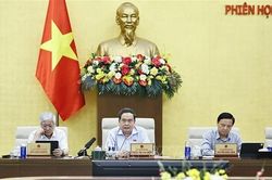 Đổi mới tư duy quản l&yacute;, hướng tới hải quan số