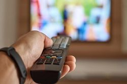 Tắt Smart TV kiểu này sớm muộn gì cũng nhanh hư