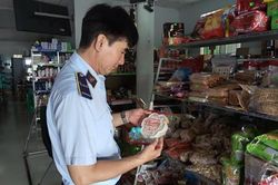 Vĩnh Long xử l&yacute; gần 800 vụ bu&ocirc;n lậu, h&agrave;ng giả trong 6 th&aacute;ng