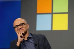 CEO Microsoft cảnh báo các công ty đang trả giá đắt khi dùng AI